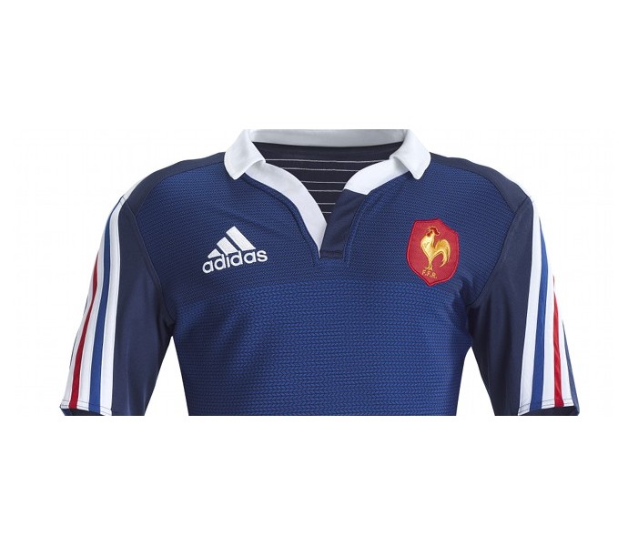 Le Nouveau Maillot de Rugby Équipe de France par Adidas disponible 